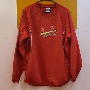 St. Louis Cardinals sweatshirt.